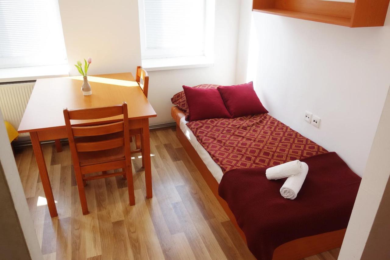 Apartmany Alzuz Ruzomberok Exterior foto